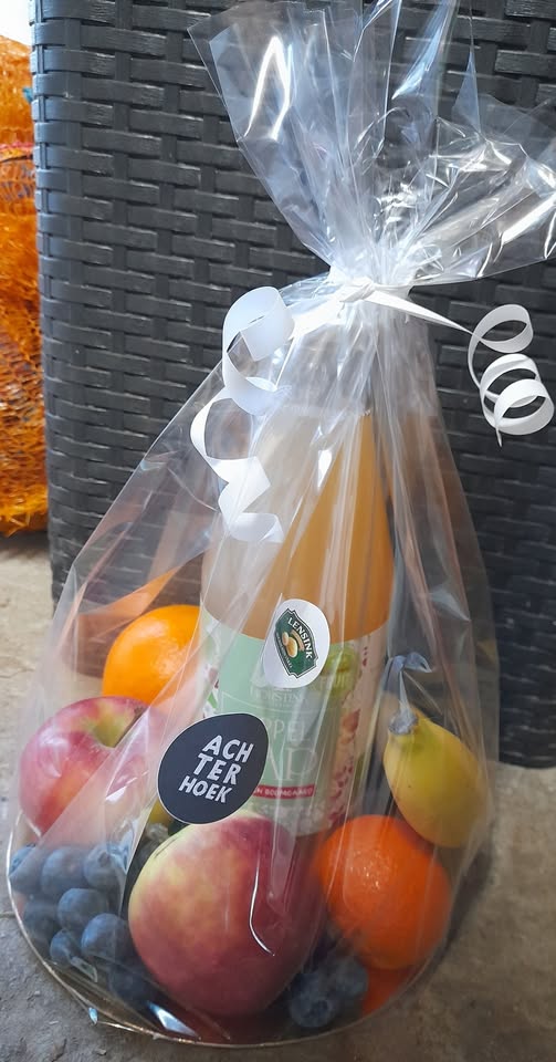 Voor cadeautjes en pakketjes ga je naar Boerderijwinkel Lensink in Lintelo